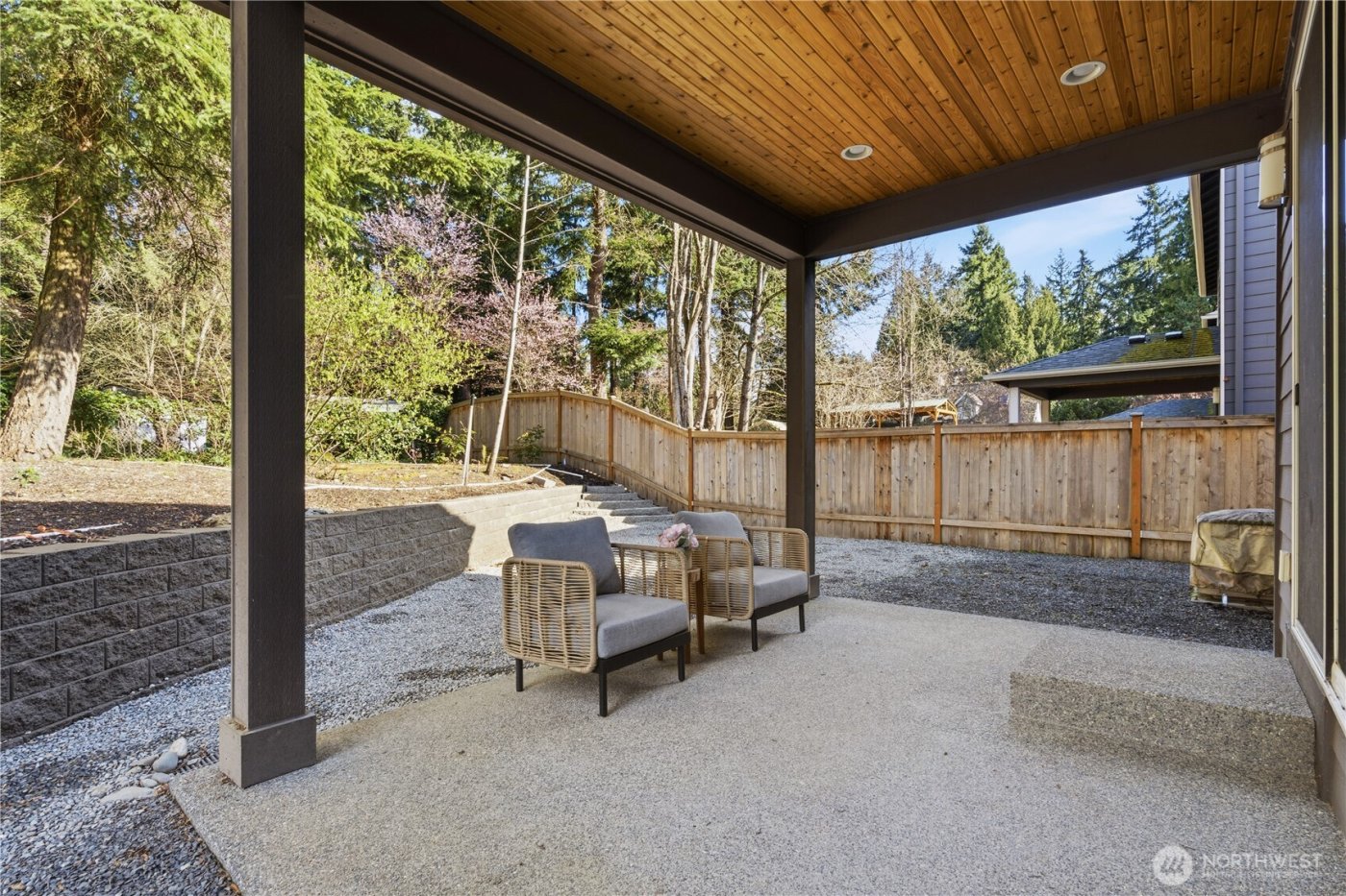 7230 NE 129th St , Kirkland, WA 98034