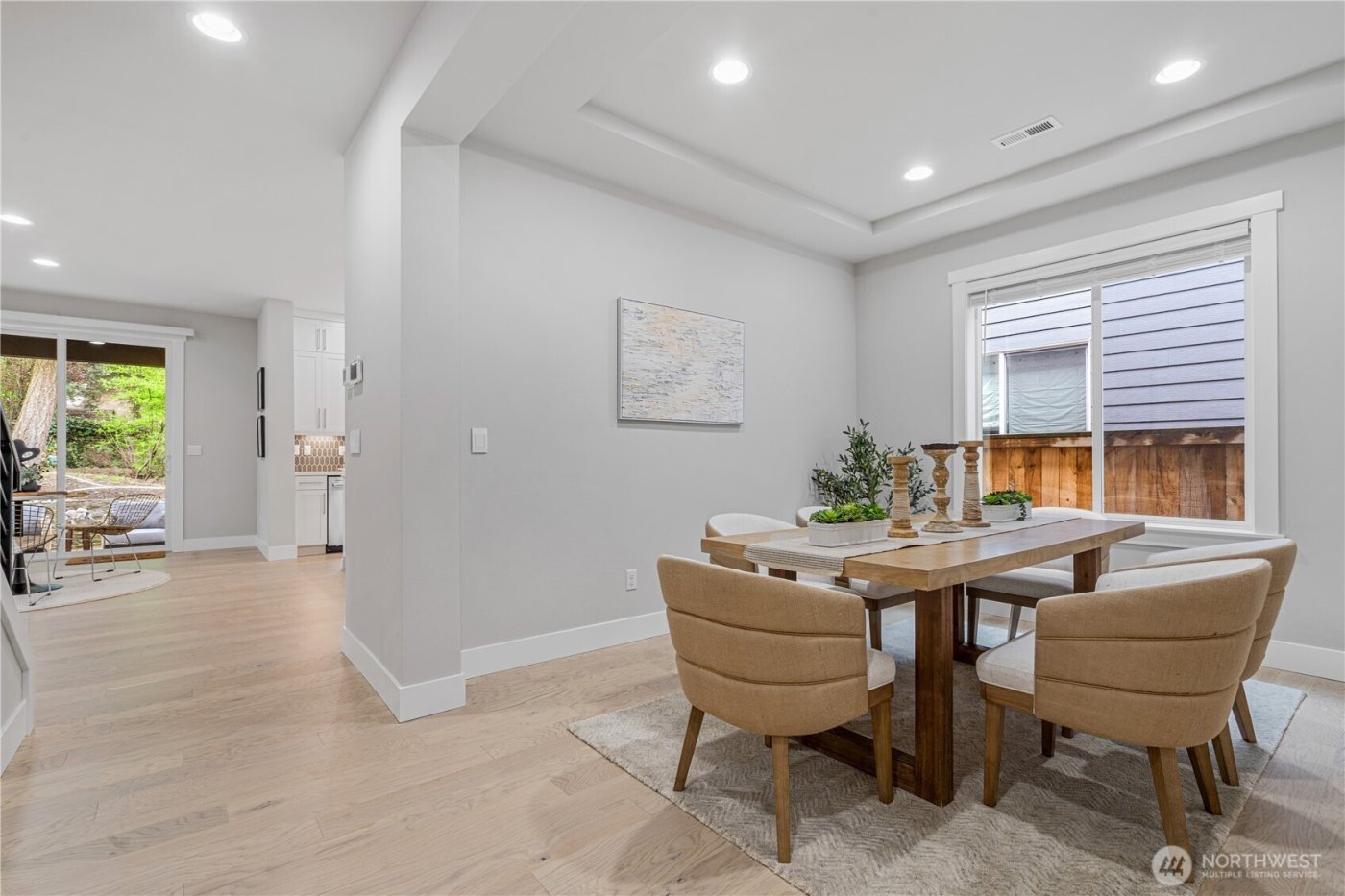7230 NE 129th St , Kirkland, WA 98034
