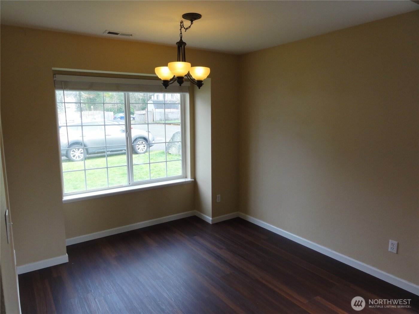 511 Forest Park Street , Port Orchard, WA 98366