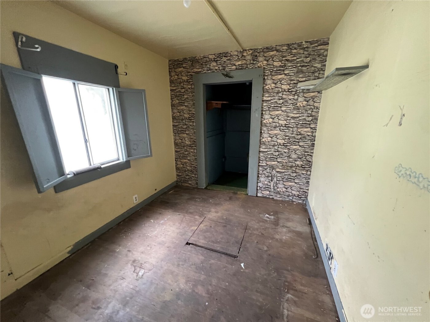 131 17 Avenue , Longview, WA 98632