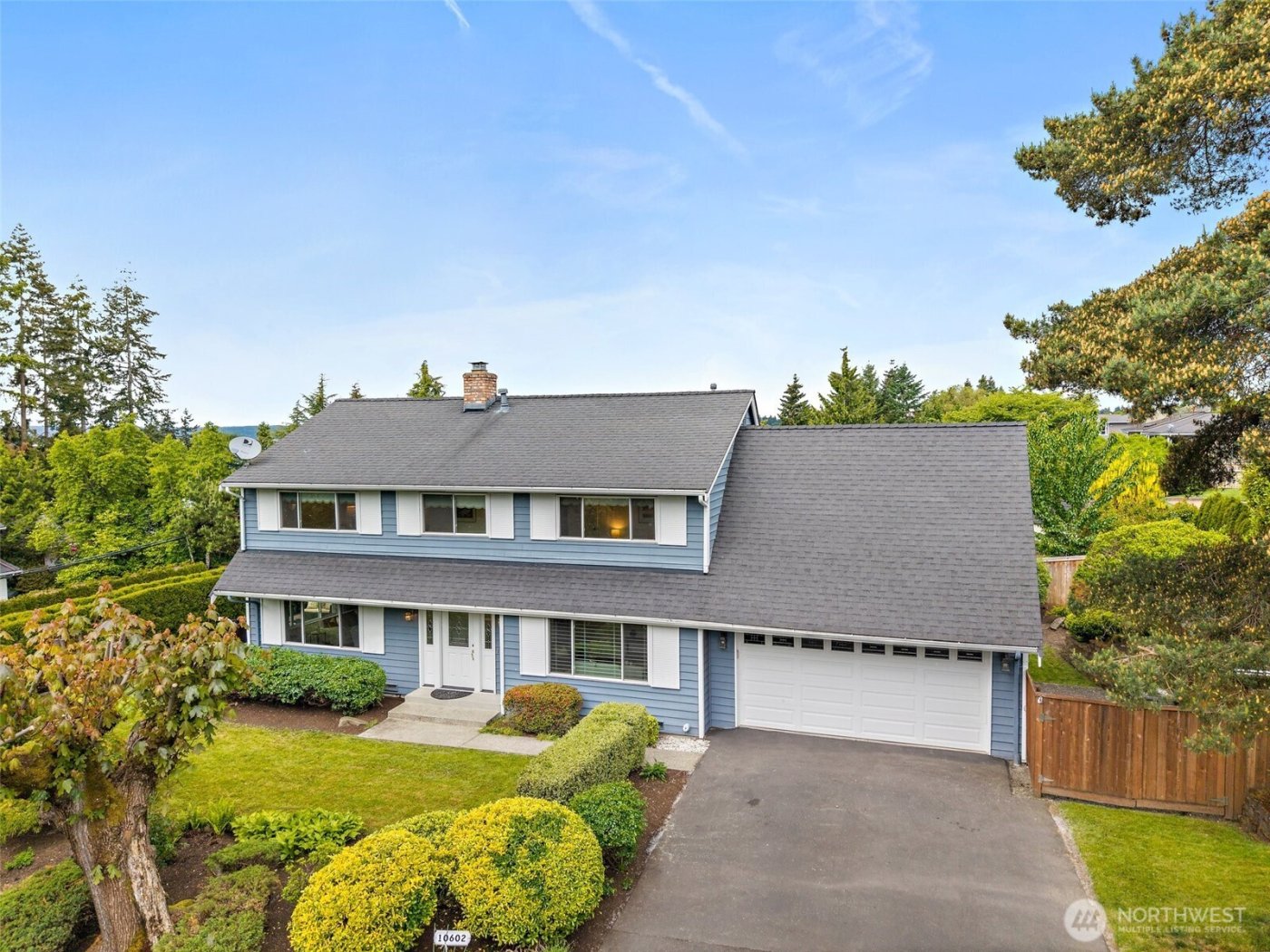 10602 NE 60th Street , Kirkland, WA 98033