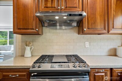 10602 NE 60th Street , Kirkland, WA 98033 - Photo 14