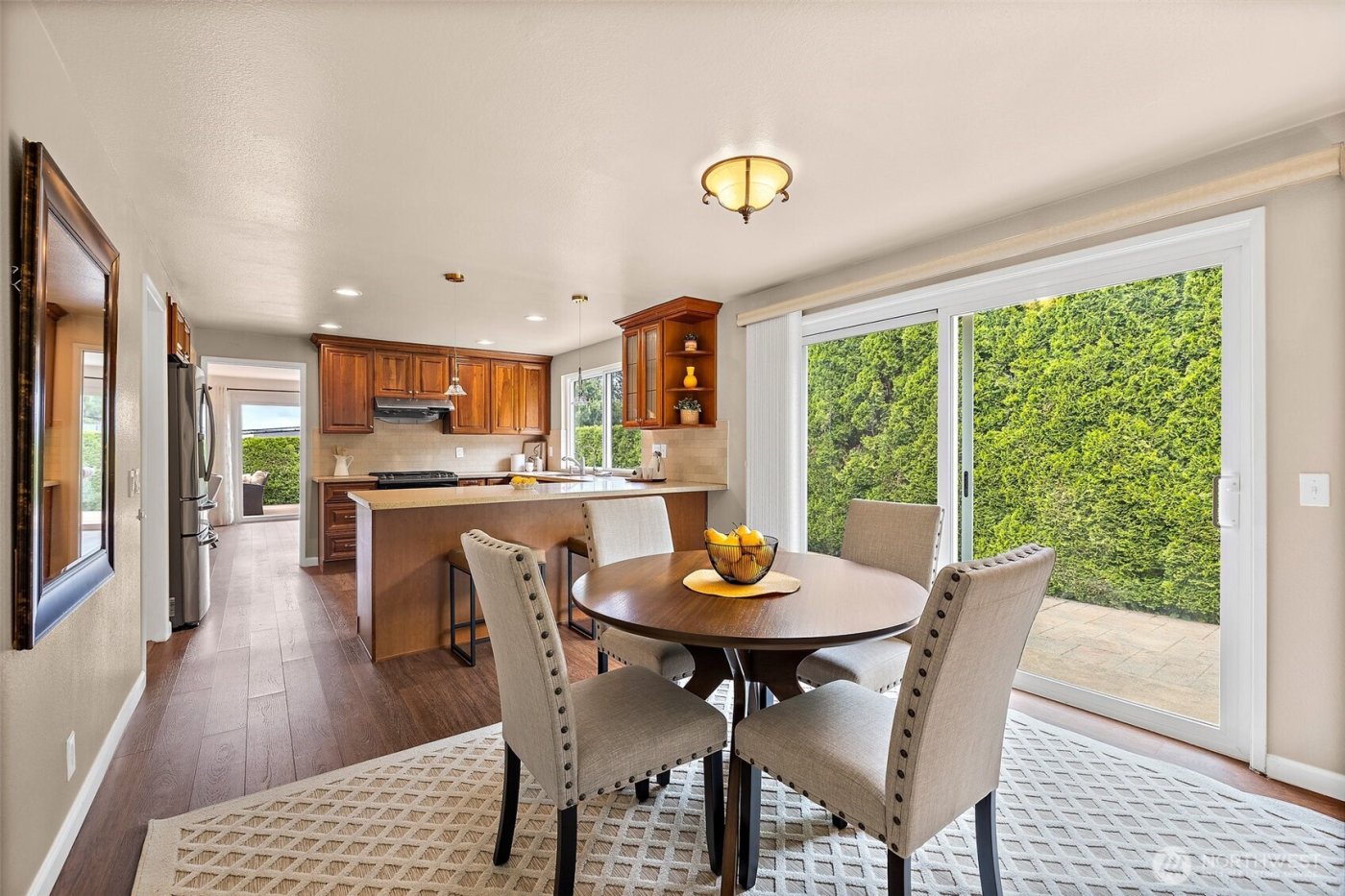 10602 NE 60th Street , Kirkland, WA 98033