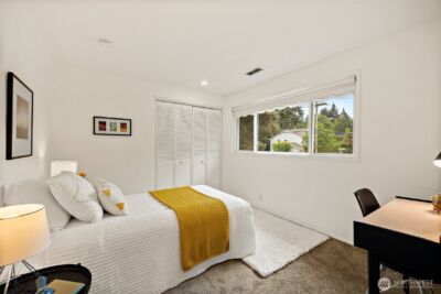 10602 NE 60th Street , Kirkland, WA 98033 - Photo 23
