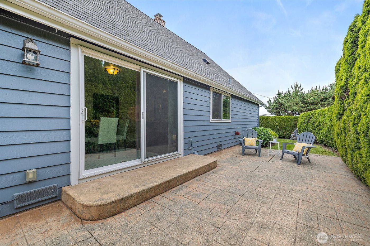 10602 NE 60th Street , Kirkland, WA 98033