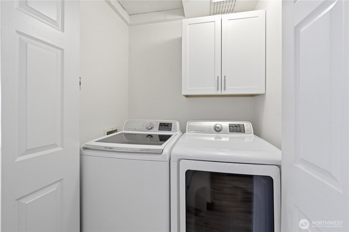 15711 Waynita NE #H301, Bothell, WA 98011