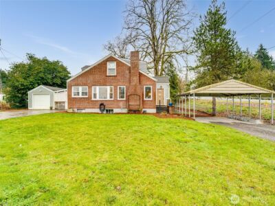 1510 S Kinnear Street , Kelso, WA 98626