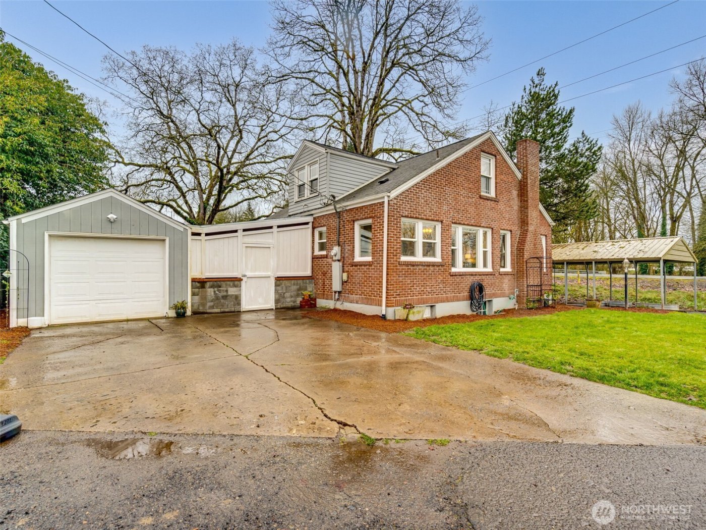 1510 S Kinnear Street , Kelso, WA 98626