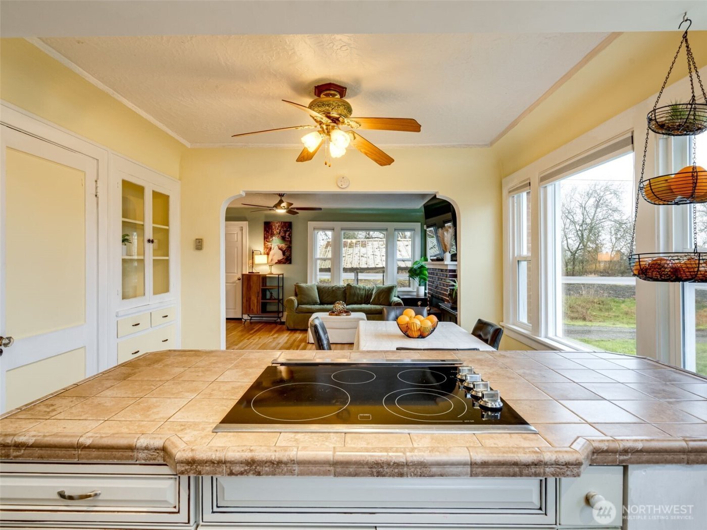 1510 S Kinnear Street , Kelso, WA 98626