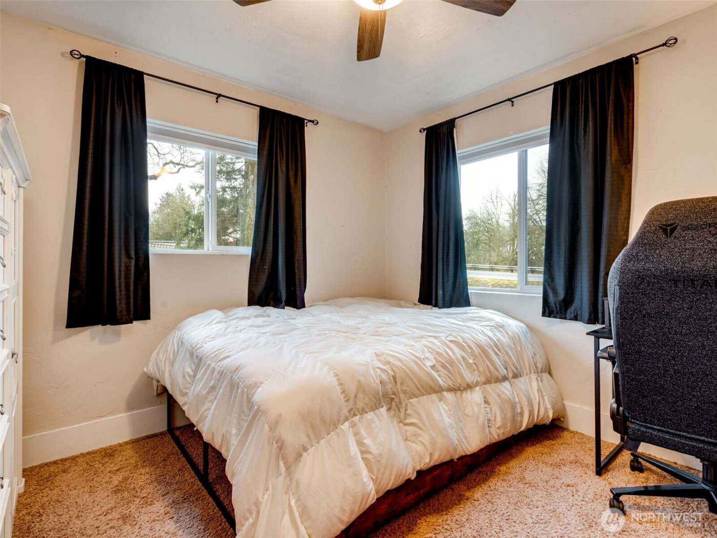 1510 S Kinnear Street , Kelso, WA 98626