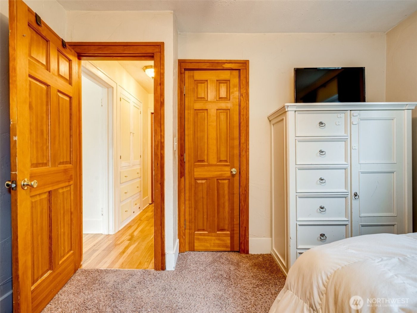 1510 S Kinnear Street , Kelso, WA 98626