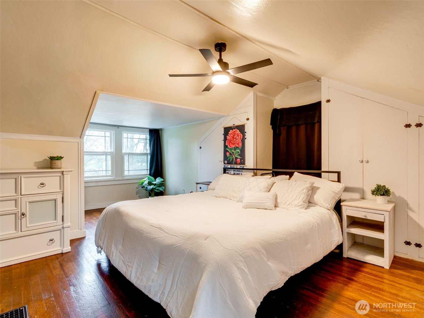 1510 S Kinnear Street , Kelso, WA 98626