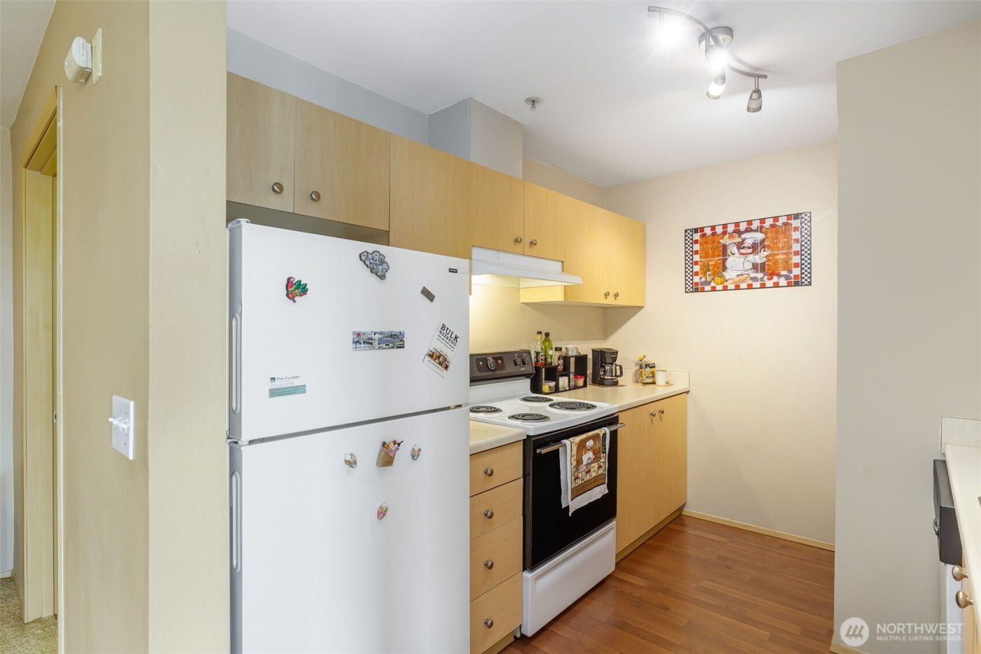 2818 Grand Avenue #B603, Everett, WA 98201