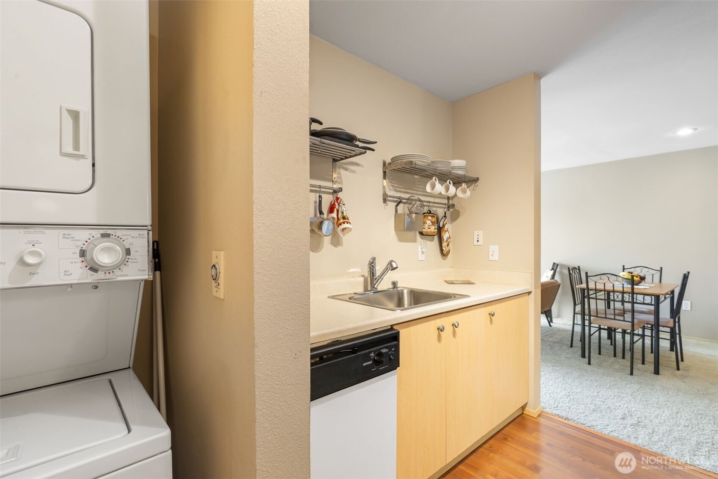 2818 Grand Avenue #B603, Everett, WA 98201