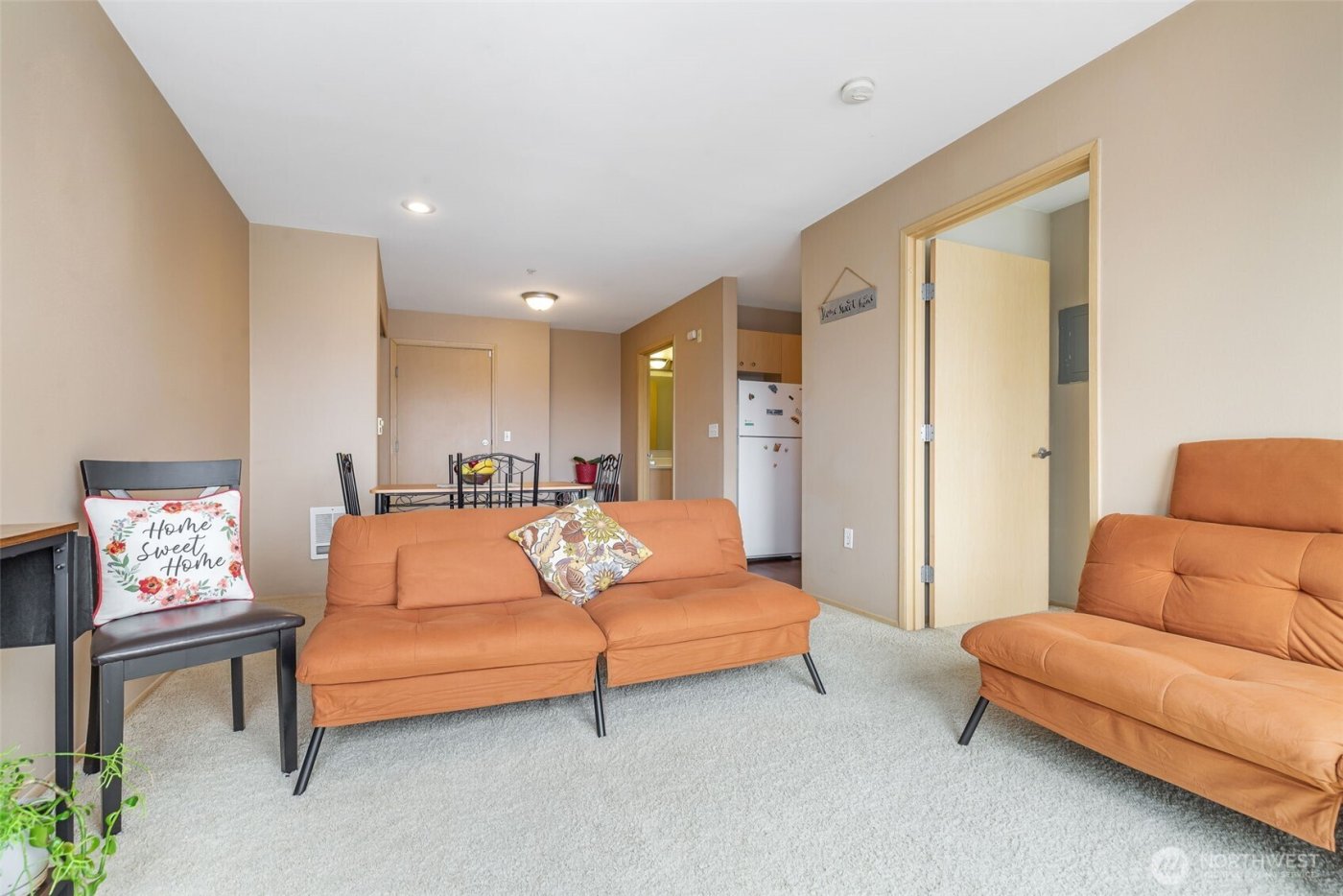 2818 Grand Avenue #B603, Everett, WA 98201