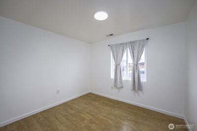 1401 S Hamilton Road , Moses Lake, WA 98837 - Photo 19