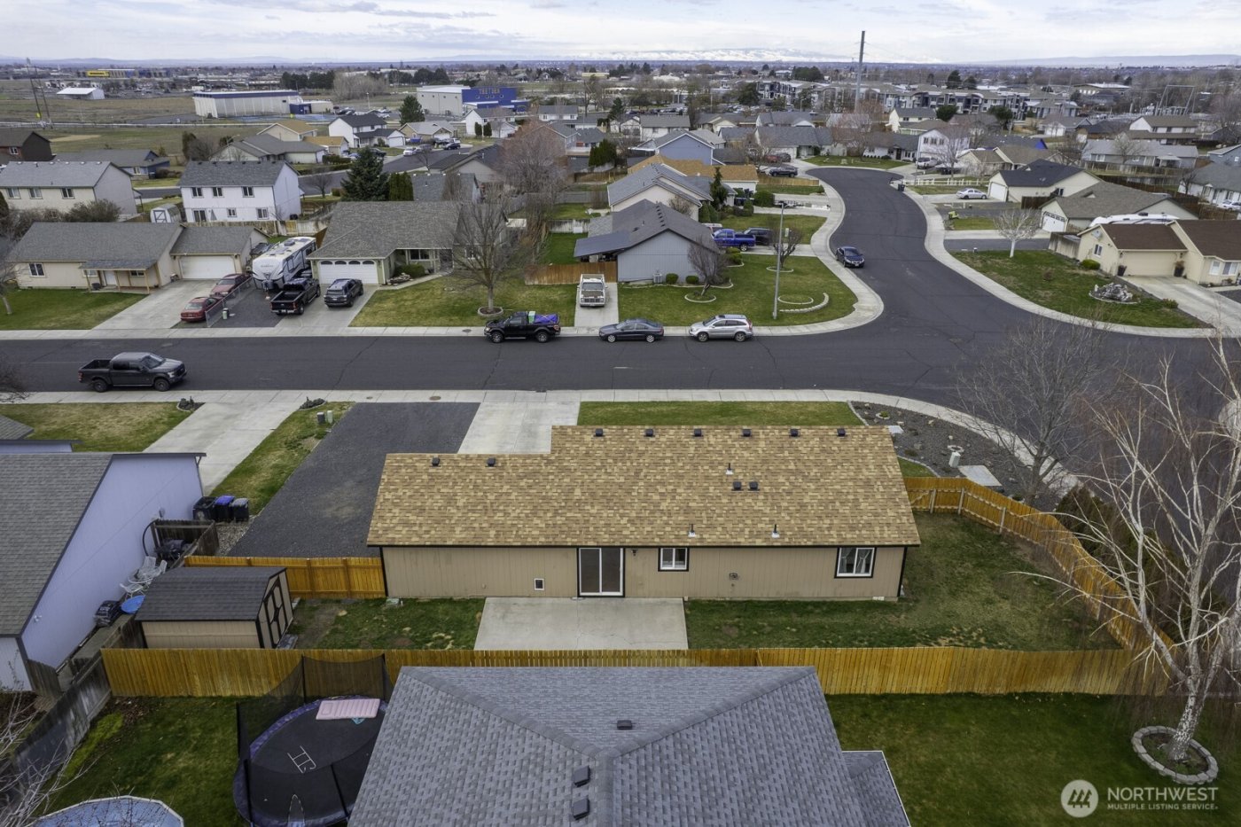 1401 S Hamilton Road , Moses Lake, WA 98837
