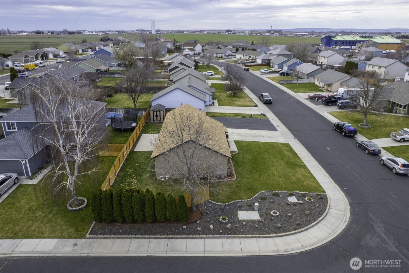 1401 S Hamilton Road , Moses Lake, WA 98837