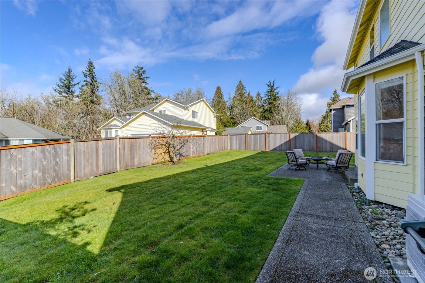 1257 Cameo Court NE, Poulsbo, WA 98370