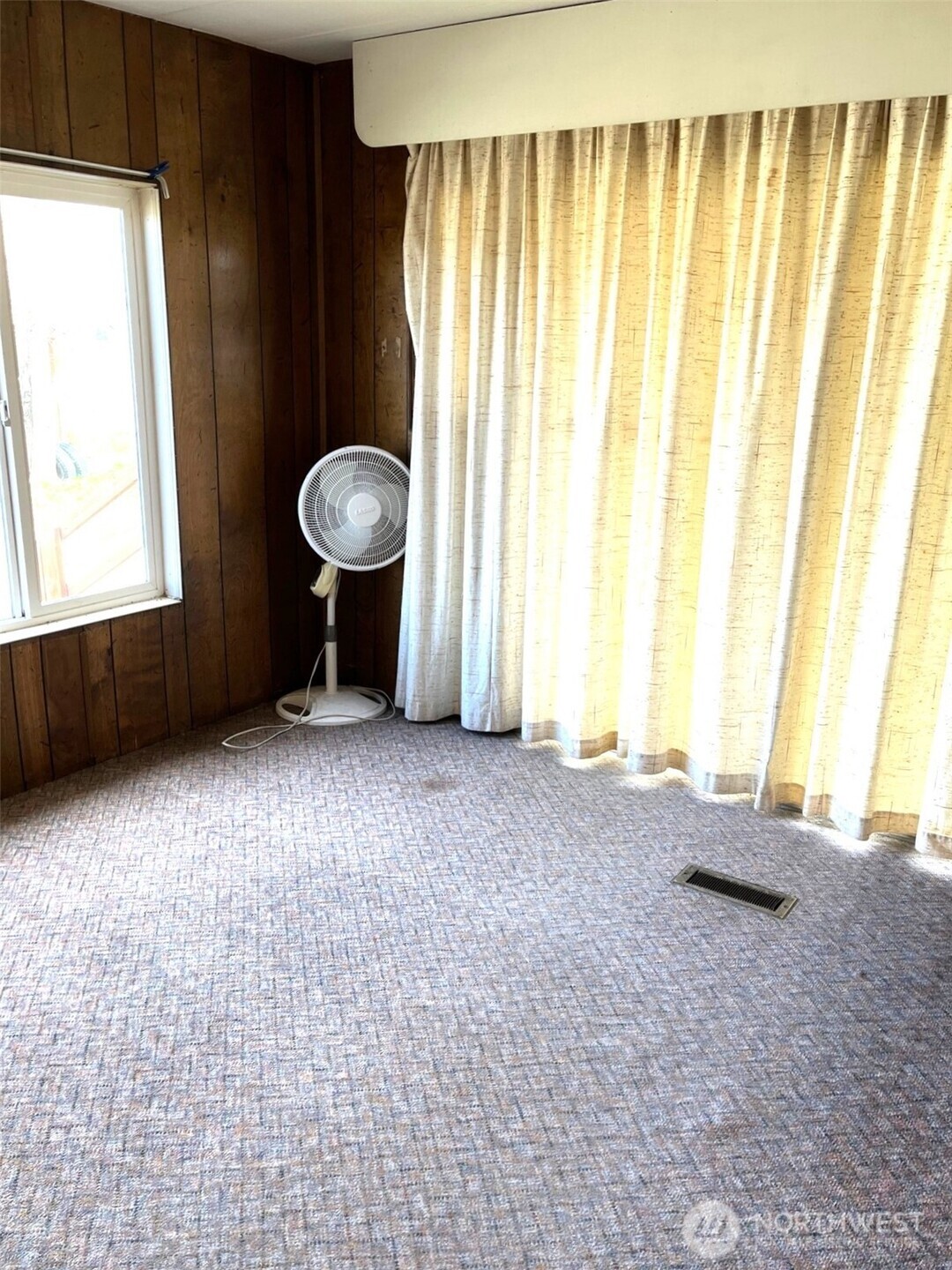 50 Cherokee Road , Omak, WA 98841
