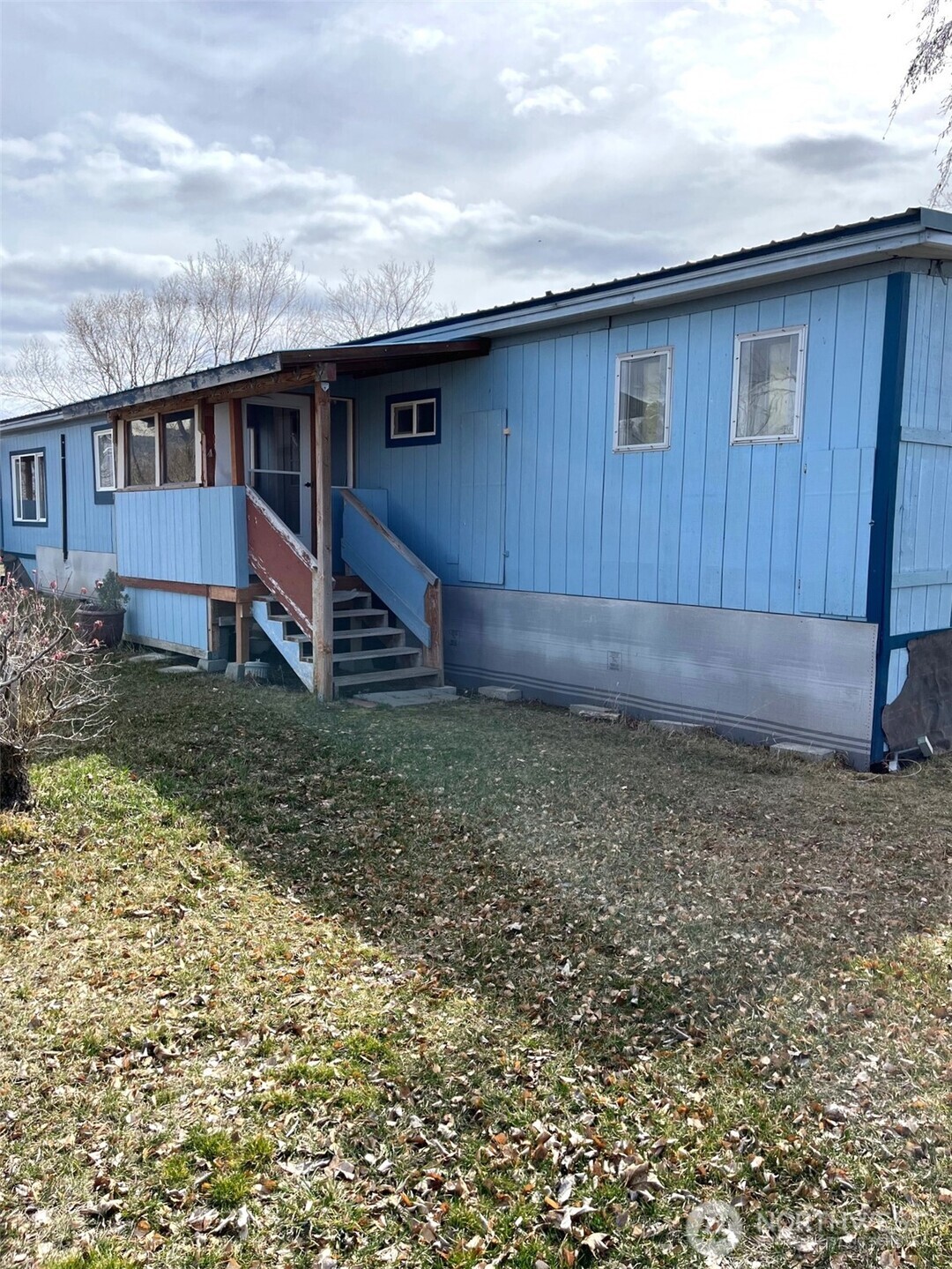 50 Cherokee Road , Omak, WA 98841