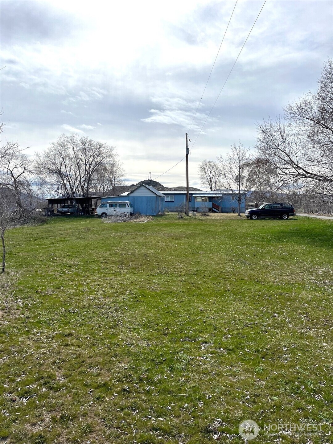 50 Cherokee Road , Omak, WA 98841