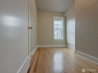 901 NE 43rd Street #201, Seattle, WA 98105 - Photo 16