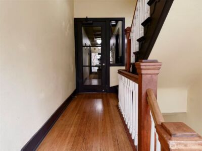 901 NE 43rd Street #201, Seattle, WA 98105 - Photo 5