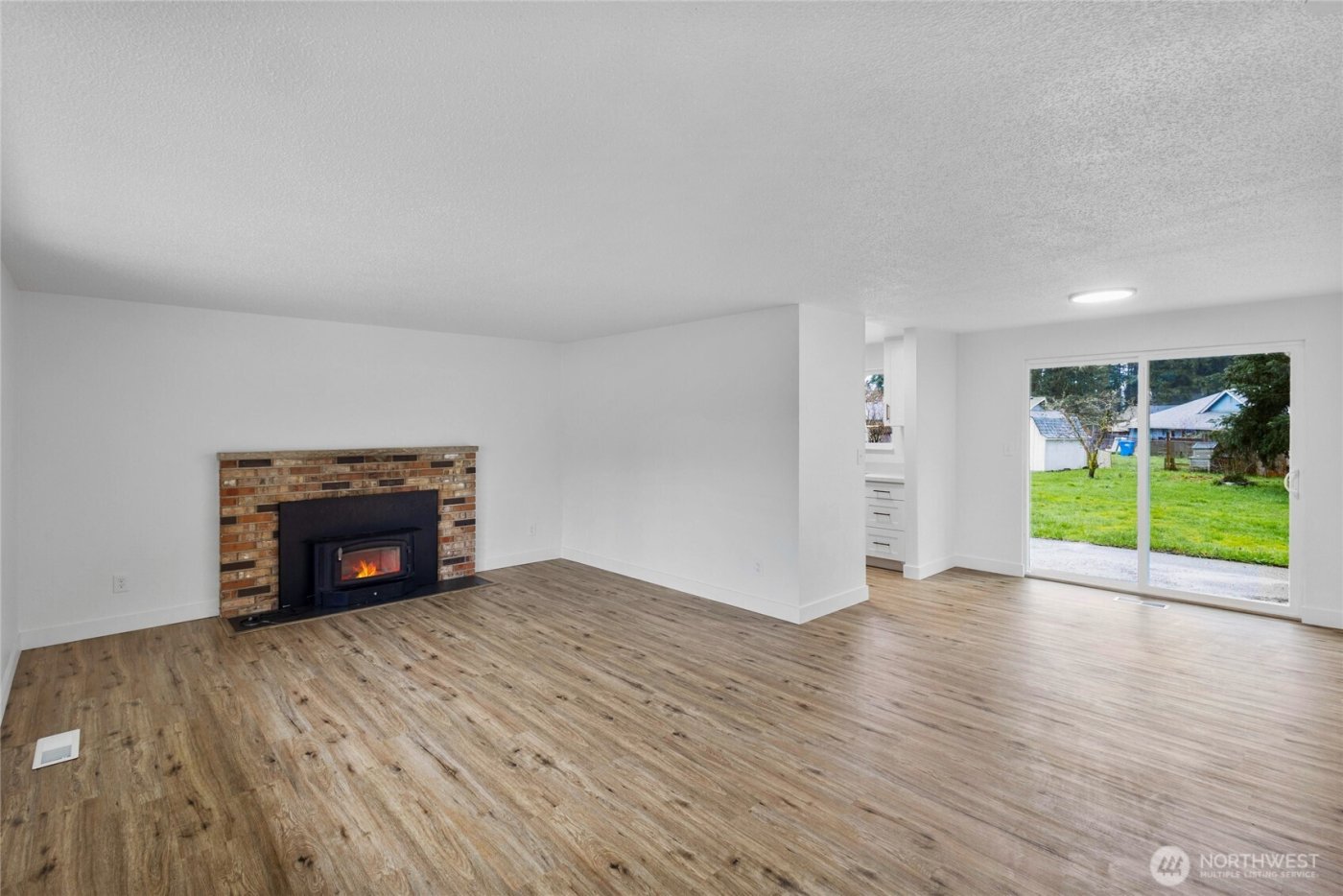 15017 11th Avenue Ct E, Tacoma, WA 98445