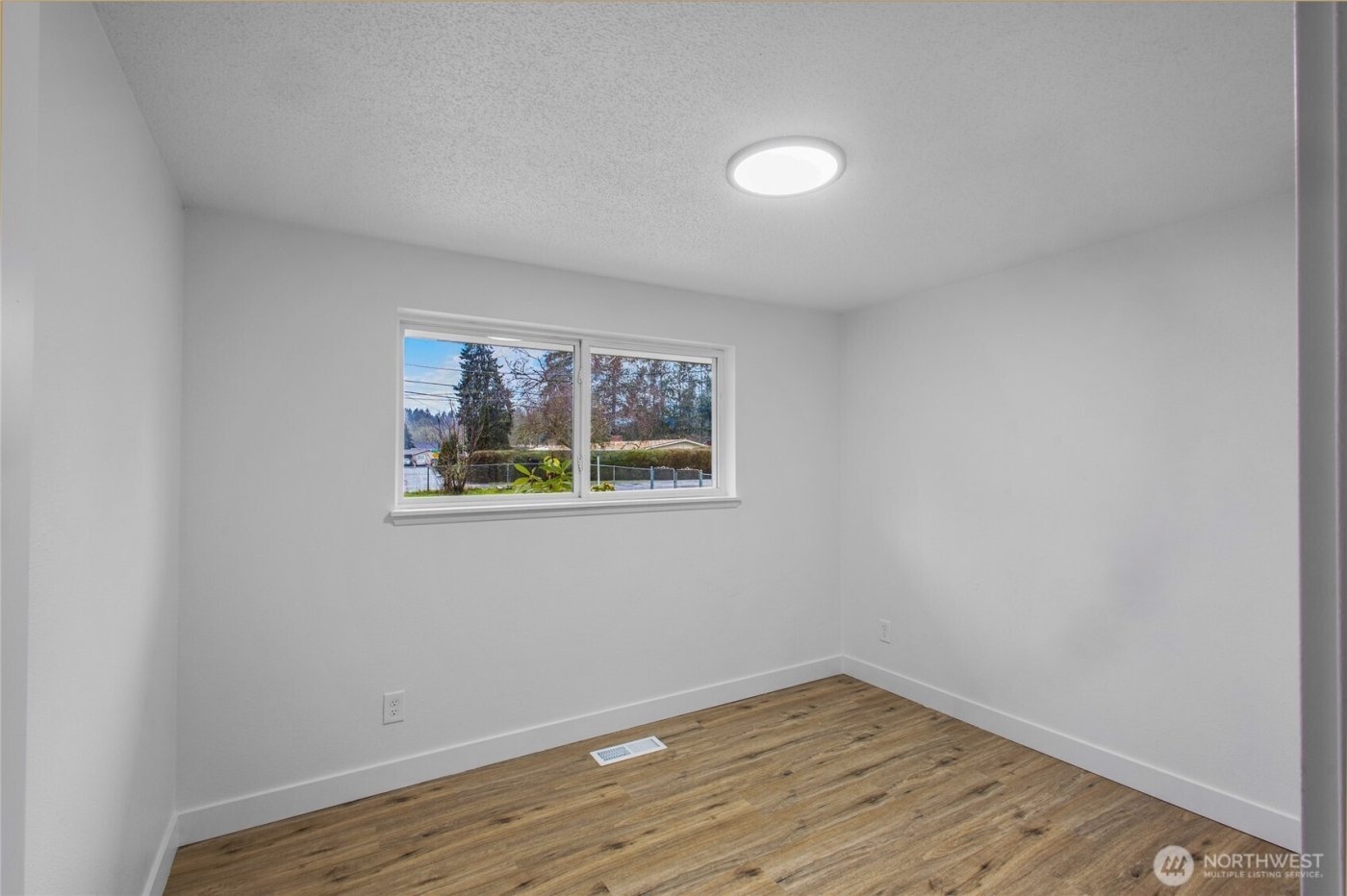 15017 11th Avenue Ct E, Tacoma, WA 98445