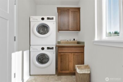 9001 Wyatt Court SE, Tumwater, WA 98501 - Photo 34