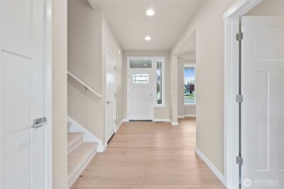 9001 Wyatt Court SE, Tumwater, WA 98501 - Photo 4