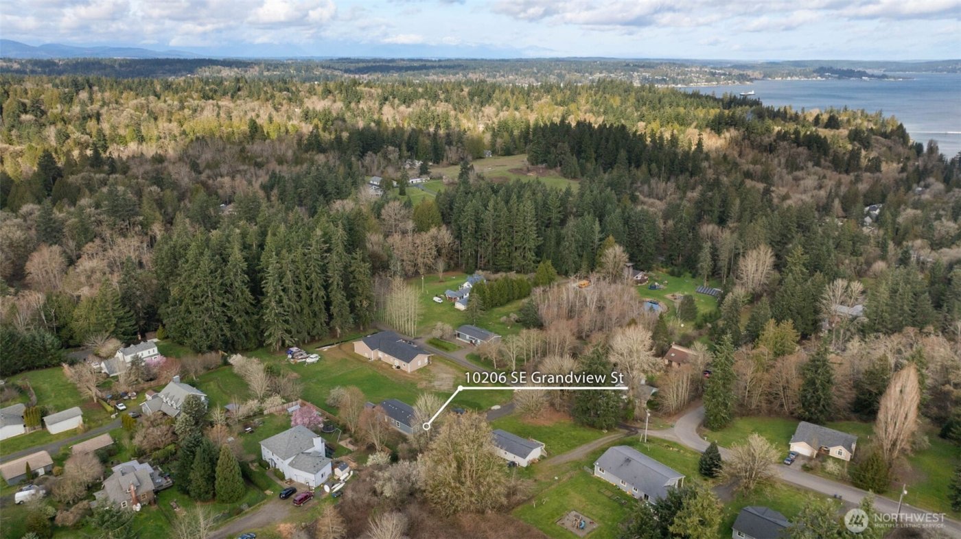 10206 SE Grandview Street , Port Orchard, WA 98366