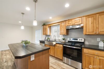 10206 SE Grandview Street , Port Orchard, WA 98366 - Photo 6