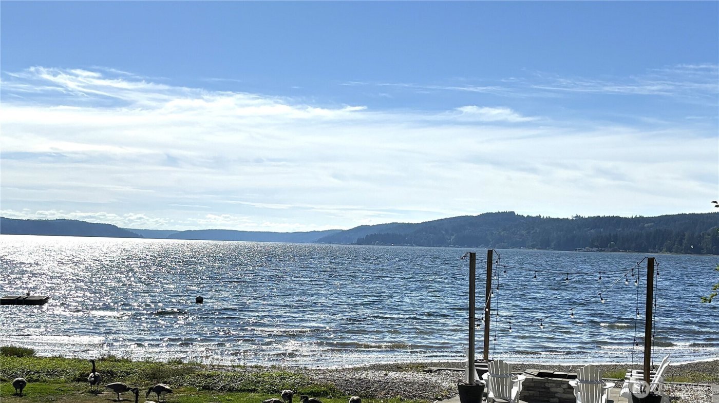19253 E State Route 106 , Belfair, WA 98528