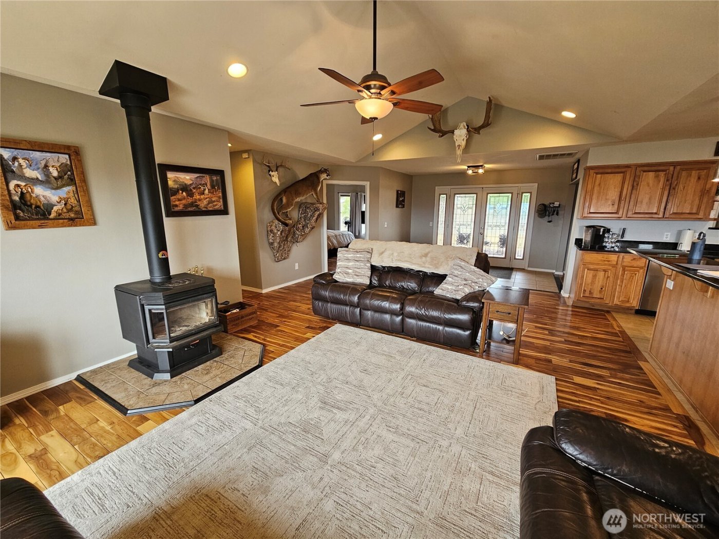 711 Havillah Road , Tonasket, WA 98855