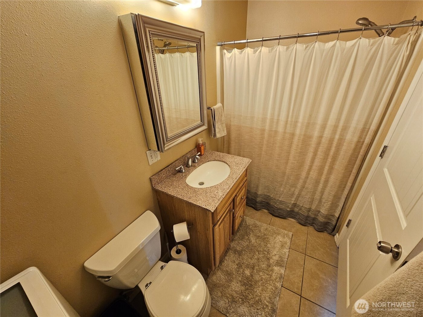 711 Havillah Road , Tonasket, WA 98855