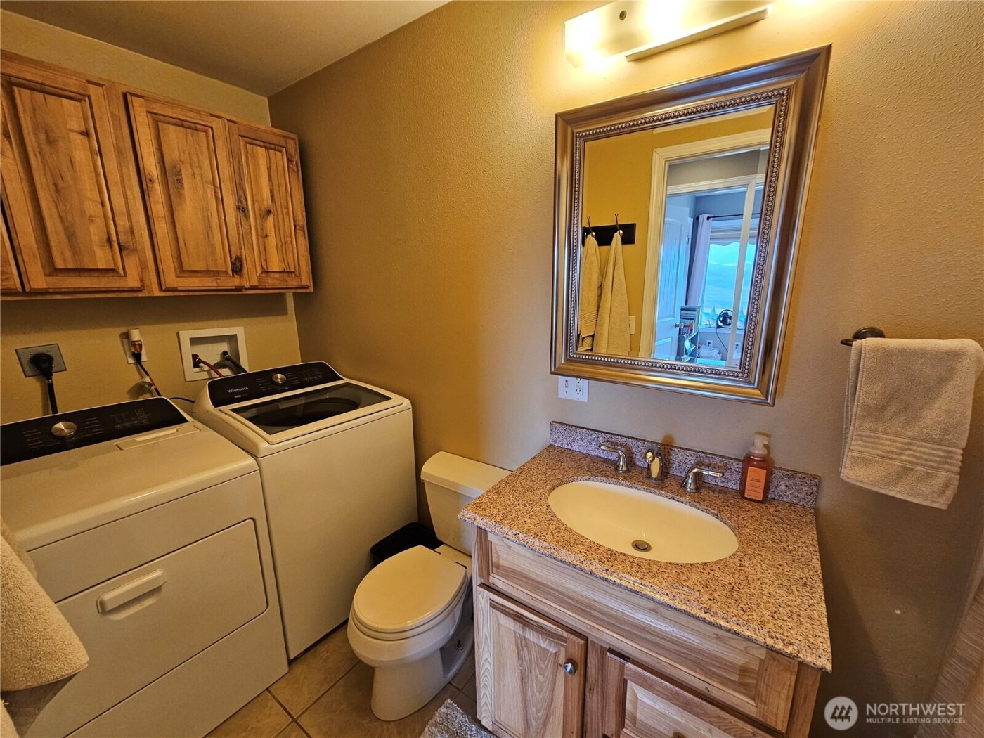 711 Havillah Road , Tonasket, WA 98855