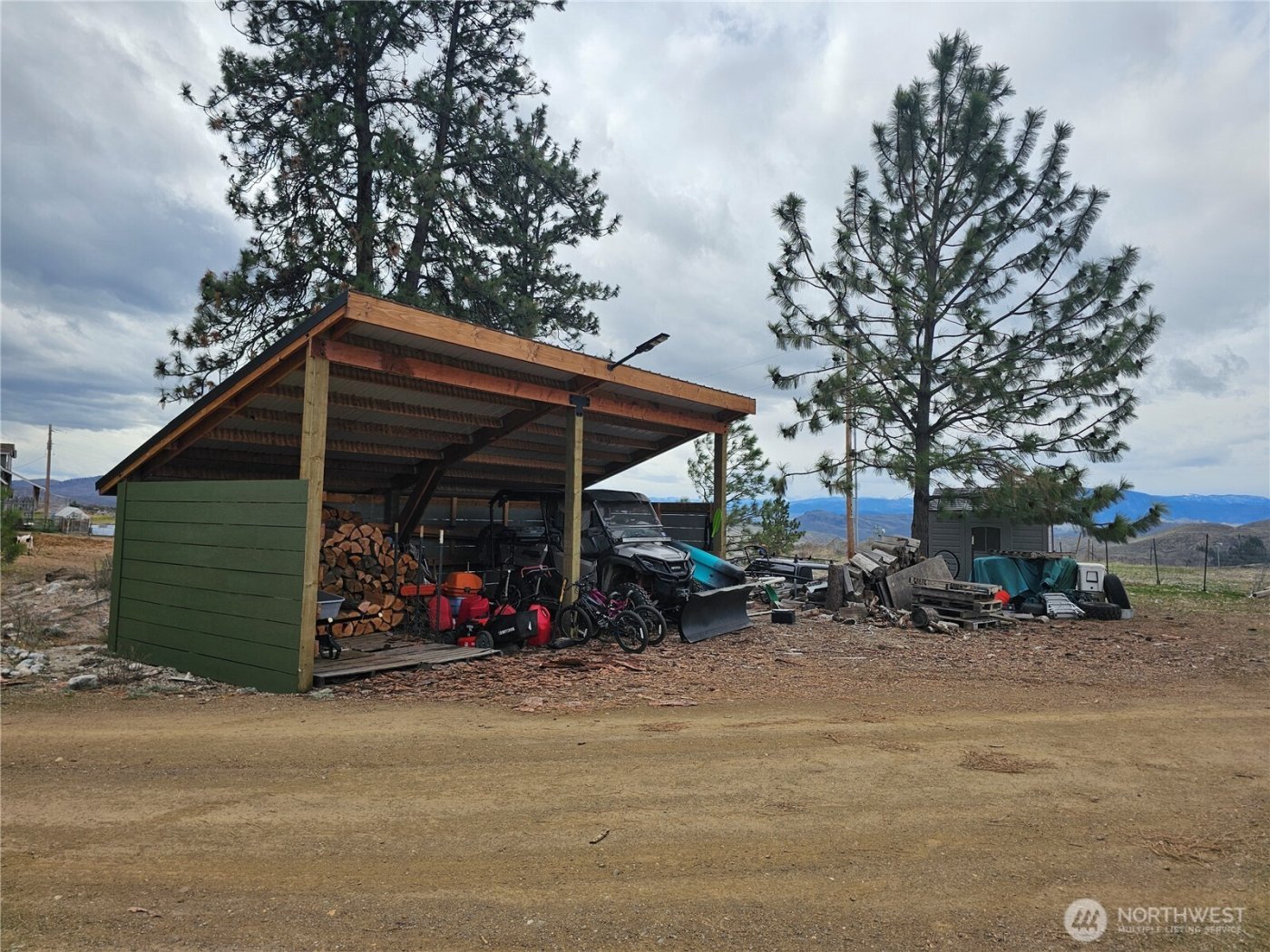 711 Havillah Road , Tonasket, WA 98855