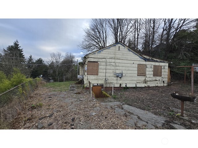 4010 22nd Avenue SW, Seattle, WA 98106