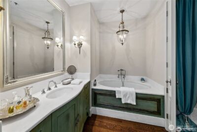 2801 1st Avenue #113, Seattle, WA 98121 - Photo 23