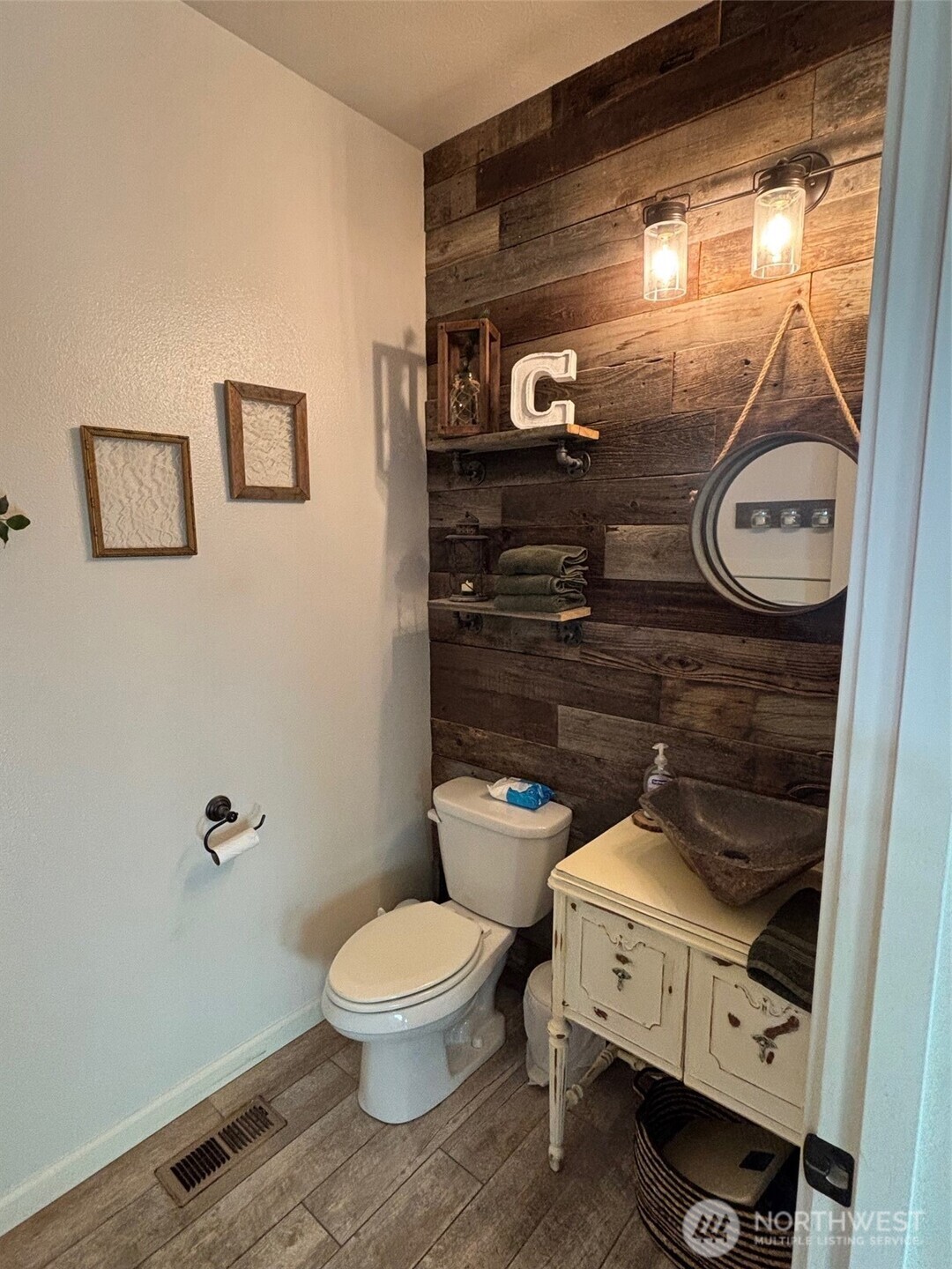 4712 Badger Street , Moses Lake, WA 98837