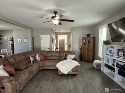4712 Badger Street , Moses Lake, WA 98837 - Photo 5