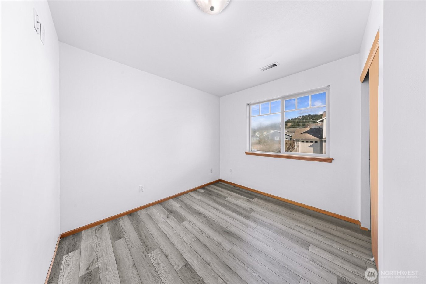 4139 Track Street , Bellingham, WA 98226