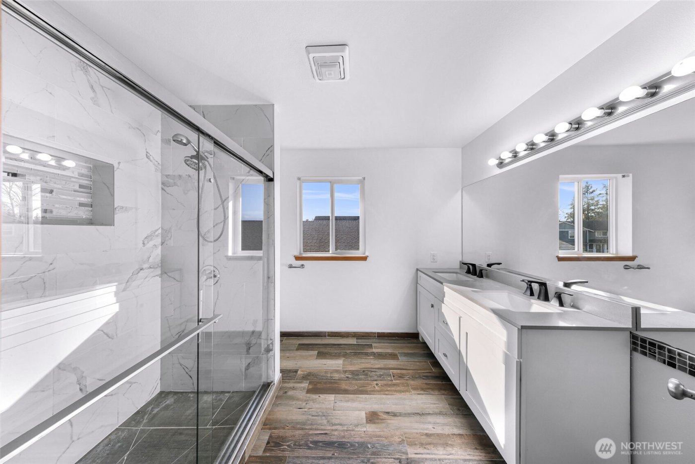 4139 Track Street , Bellingham, WA 98226