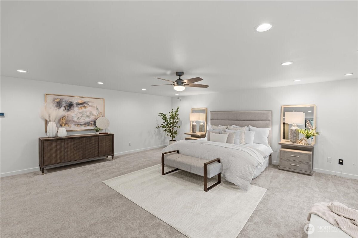 14702 255th Avenue SE, Issaquah, WA 98027