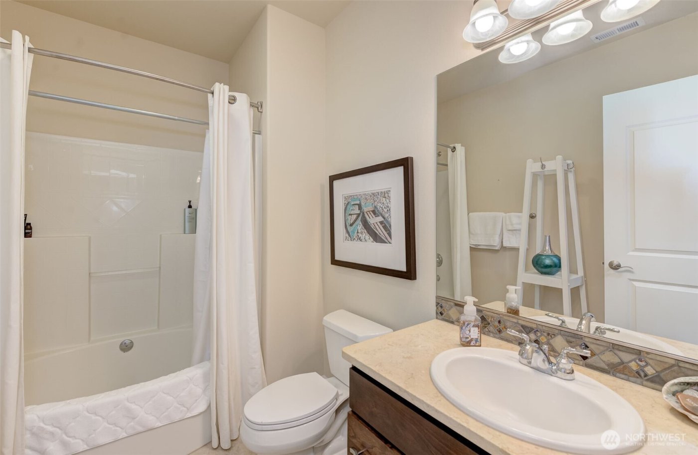 23318 Sunserra Loop NW #B-00, Quincy, WA 98848