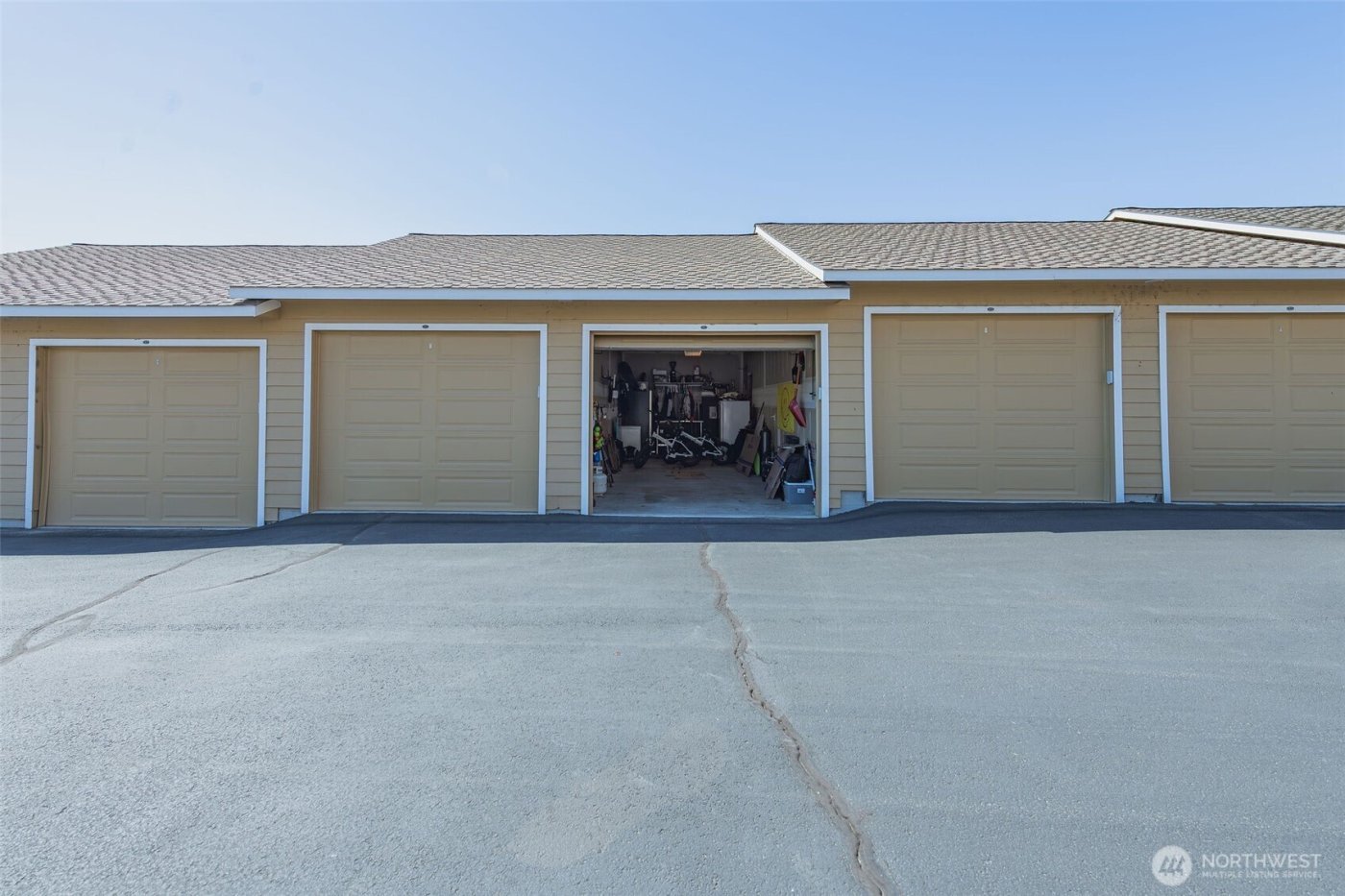 23318 Sunserra Loop NW #B-00, Quincy, WA 98848