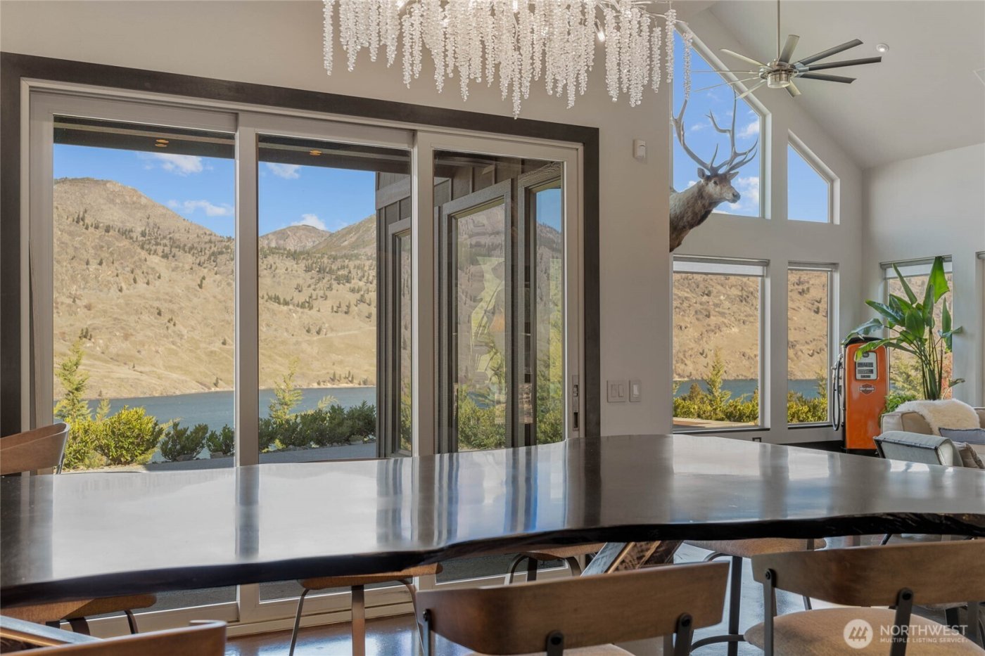 206 Mountain Lake Lane , Chelan, WA 98816
