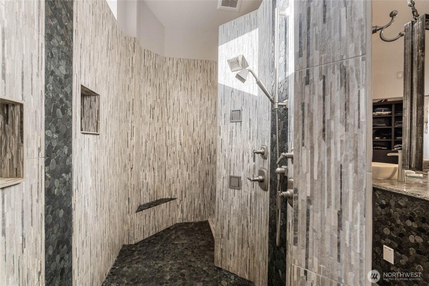 206 Mountain Lake Lane , Chelan, WA 98816